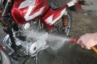 Rửa xe như thế nào mới đúng cách