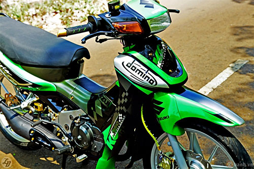 Description: Suzuki Satria nổi bật với d&agrave;n đồ chơi khủng - 94721